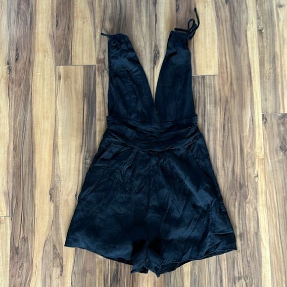 NEW One Clothing Black Romper - Picture 3 of 5